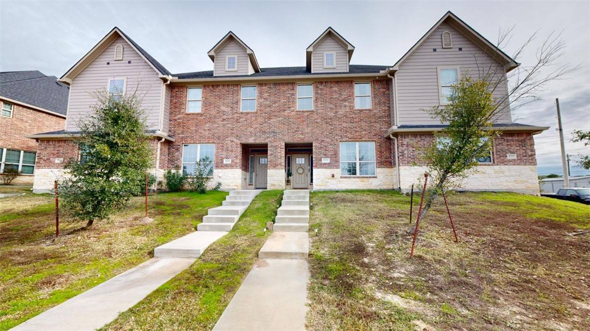 Townhouse for rent at 2157 Big River St, College Station, TX 77840