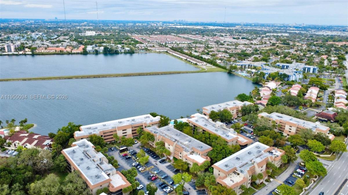 Condo for rent at 491 Ives Dairy Rd #3065, Miami, FL 33179