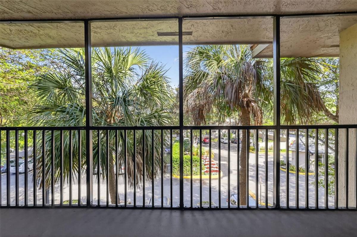 Condo for rent at 491 Ives Dairy Rd #3065, Miami, FL 33179