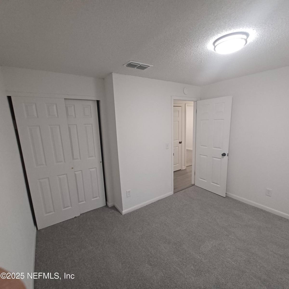 Apartment for rent at 5979 Martin Luther King Dr, Jacksonville, FL 32219