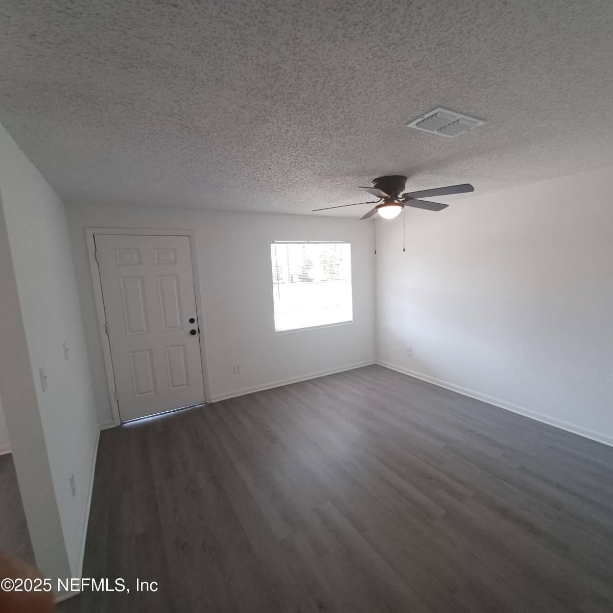 Apartment for rent at 5979 Martin Luther King Dr, Jacksonville, FL 32219