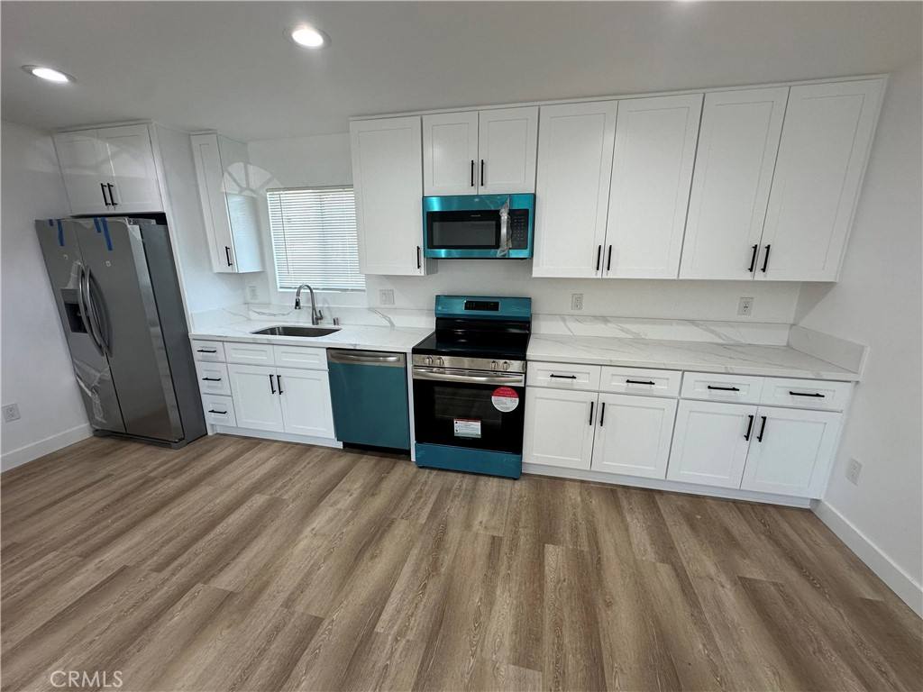 Apartment for rent at 3519 Albany St, Riverside, CA 92503