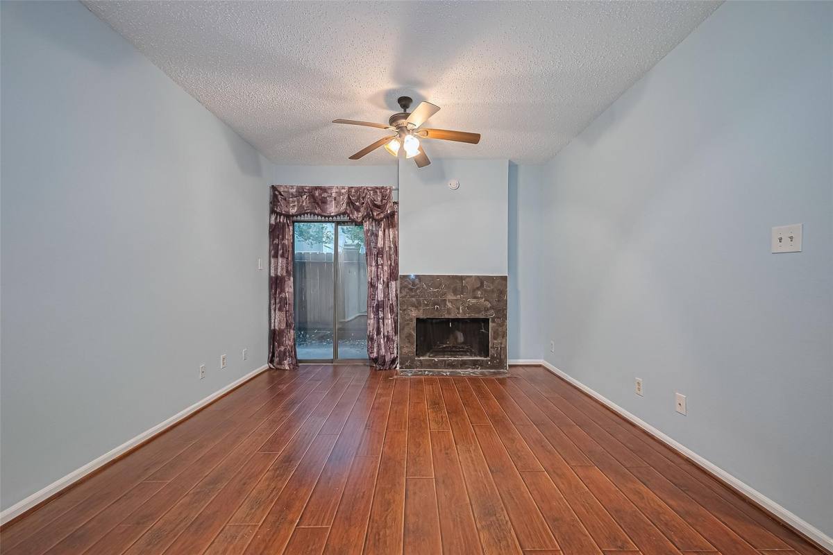 Condo for rent at 7900 N Stadium Dr #123, Houston, TX 77030