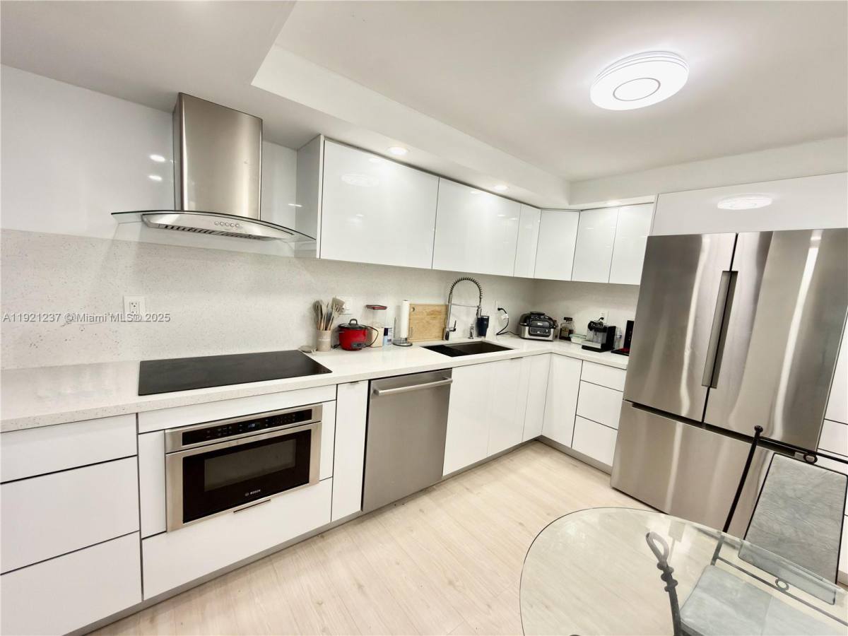 Condo for rent at 3140 S Ocean Dr #512, Hallandale, FL 33009