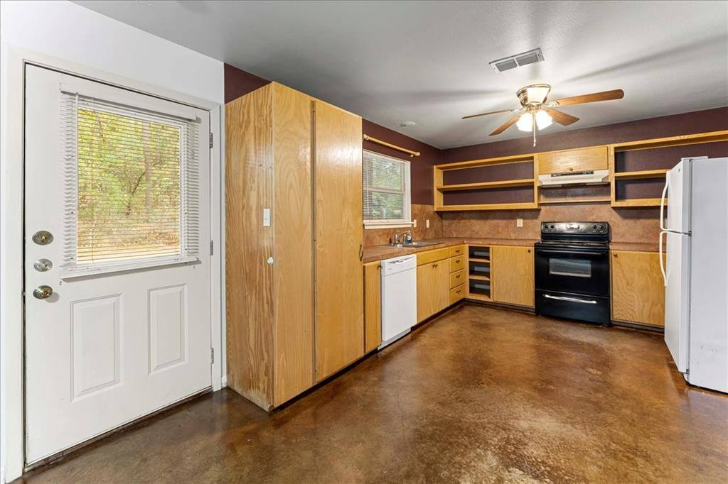 Apartment for rent at 230 Private Rd 7422 #230, Hawkins, TX 75765