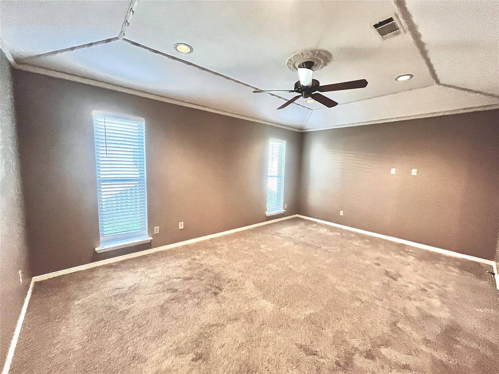 Apartment for rent at 15555 Mosscove Circle, Dallas, TX 75248