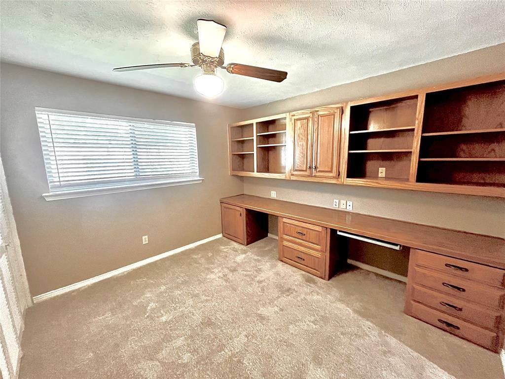 Apartment for rent at 15555 Mosscove Circle, Dallas, TX 75248