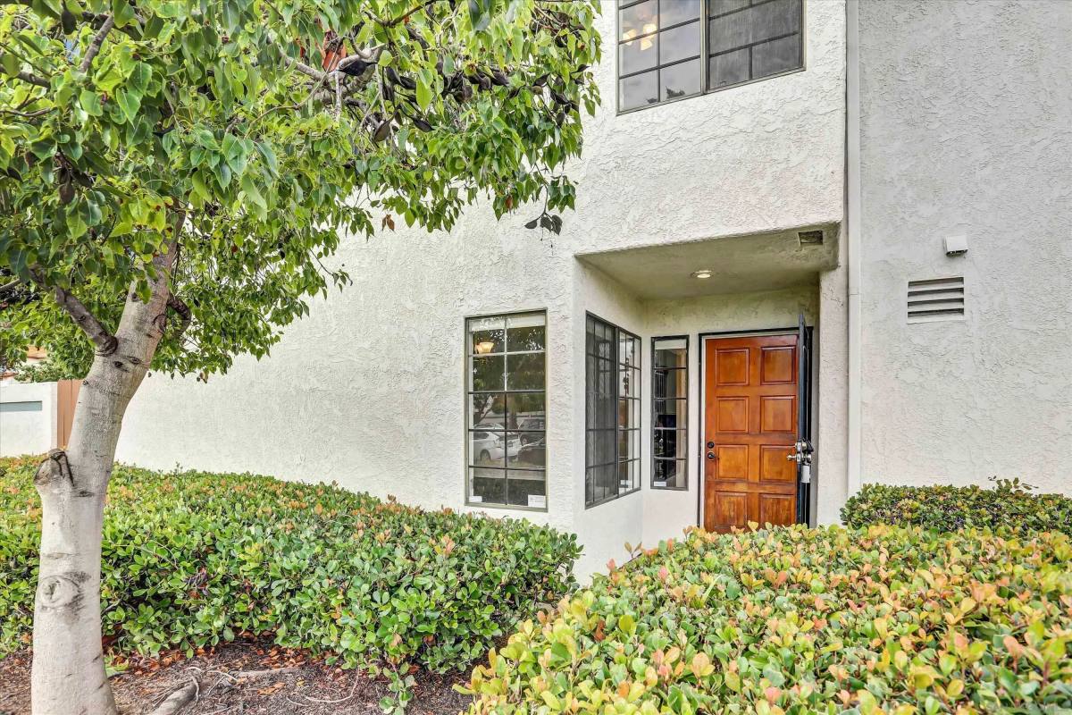 Apartment for rent at 1567 Apache Dr #1567A, Chula Vista, CA 91910