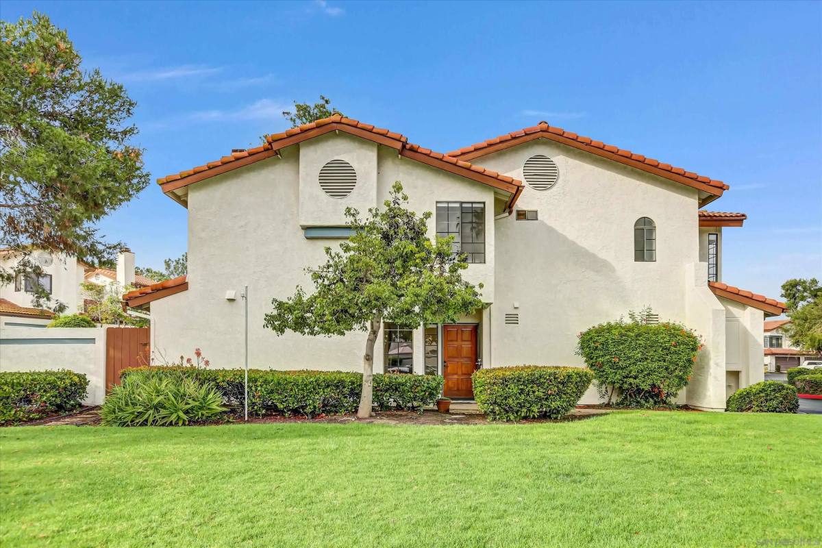 Apartment for rent at 1567 Apache Dr #1567A, Chula Vista, CA 91910