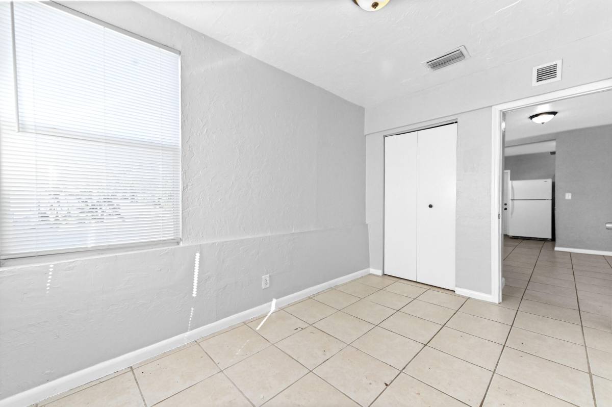 Apartment for rent at 515 Putnam Rd #515, West Palm Beach, FL 33405