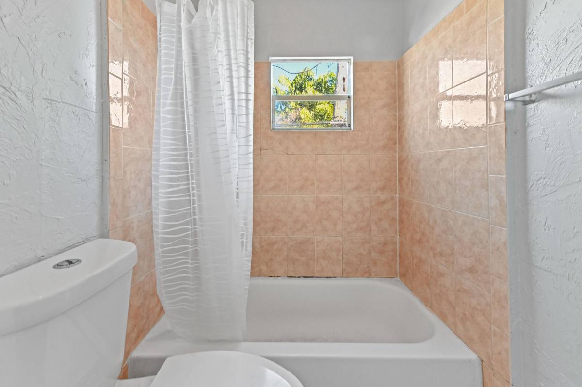 Apartment for rent at 515 Putnam Rd #515, West Palm Beach, FL 33405