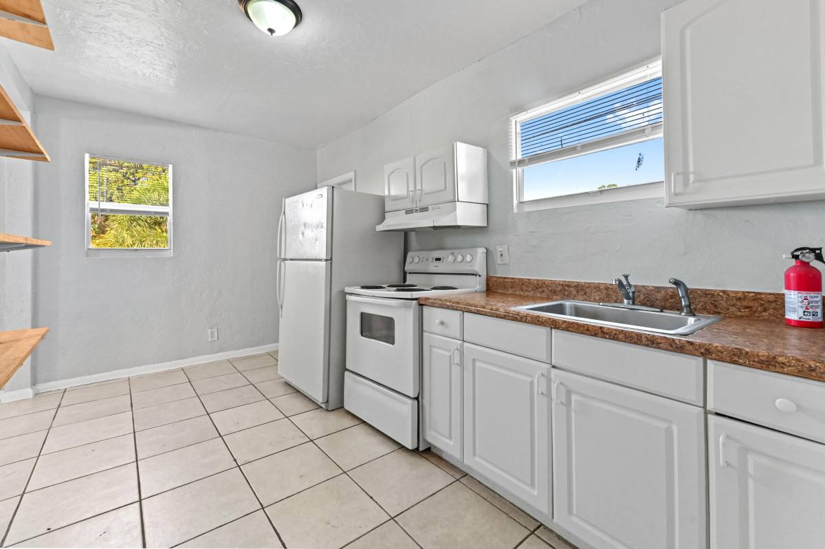 Apartment for rent at 515 Putnam Rd #515, West Palm Beach, FL 33405
