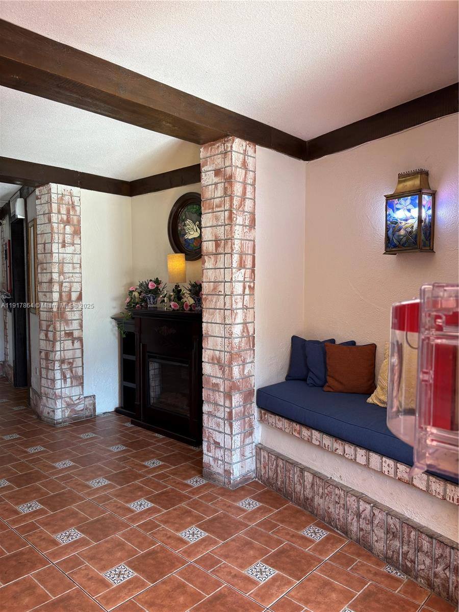 Apartment for rent at 3650 Inverrary Dr #36501N, Fort Lauderdale, FL 33319