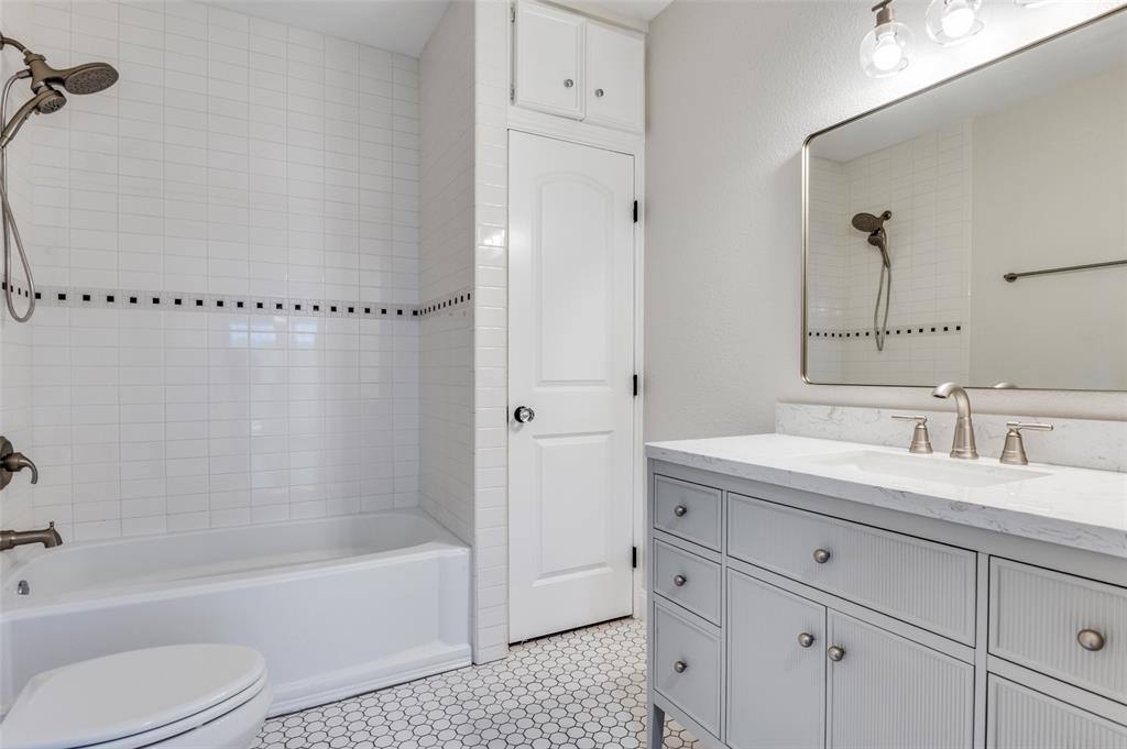 Apartment for rent at 1631 Homewood Place, Dallas, TX 75224