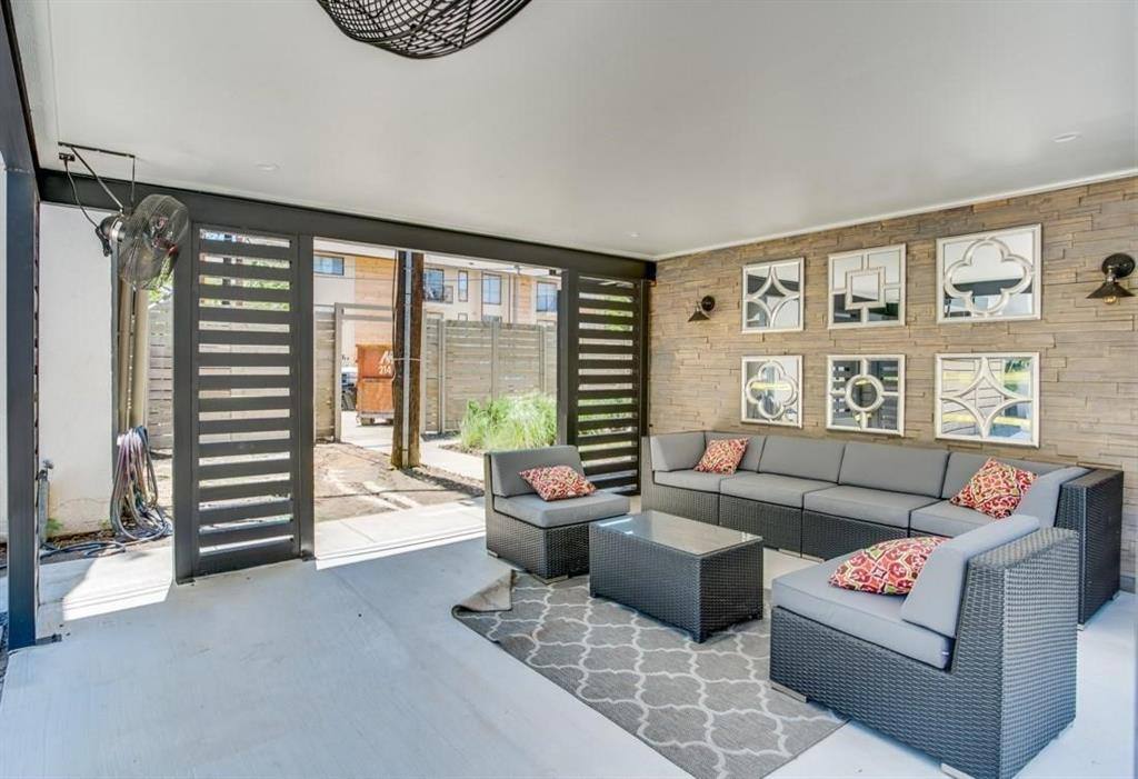 Apartment for rent at 2800 Douglas Ave #220, Dallas, TX 75219