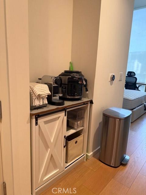 Apartment for rent at 877 Francisco St #877, Los Angeles, CA 90017