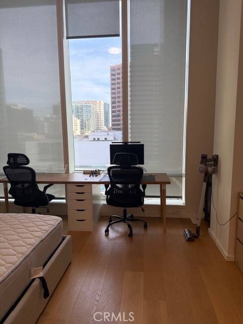 Apartment for rent at 877 Francisco St #877, Los Angeles, CA 90017