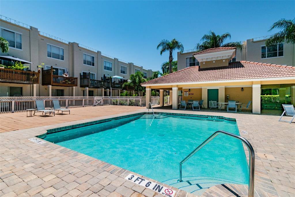 Townhouse for rent at 3183 Bayshore Oaks Dr, Tampa, FL 33611