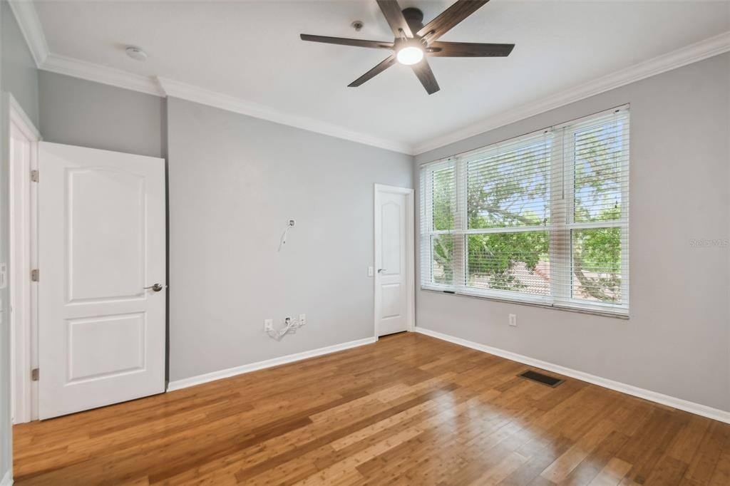 Townhouse for rent at 3183 Bayshore Oaks Dr, Tampa, FL 33611