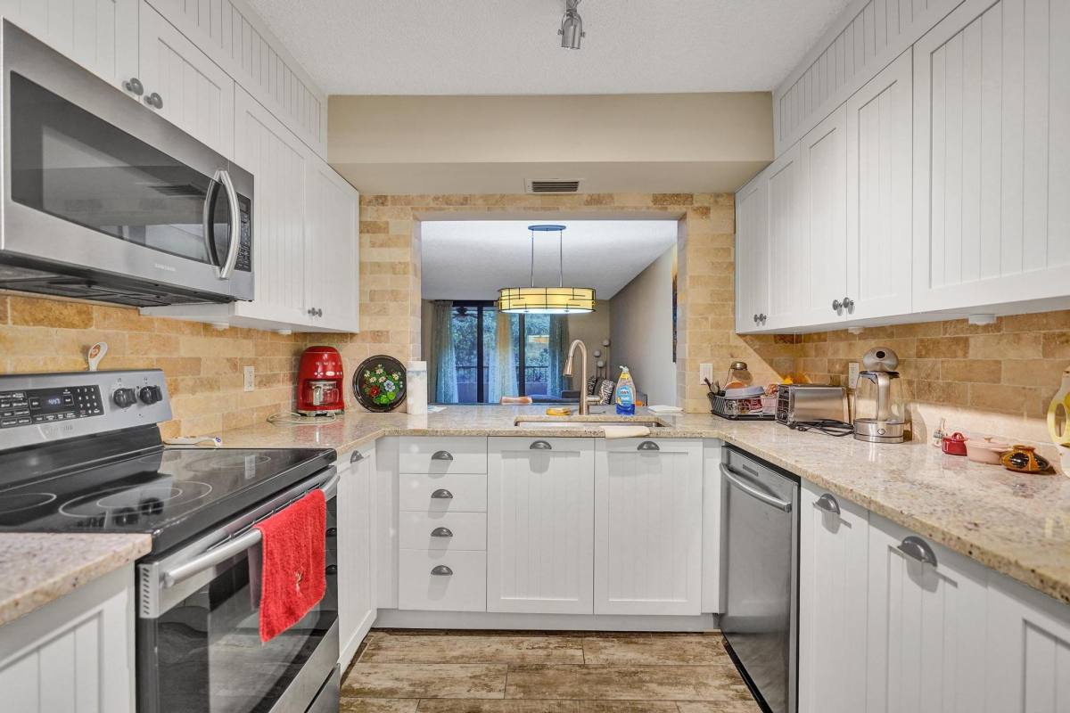Condo for rent at 2070 Homewood Blvd #214, Delray Beach, FL 33445