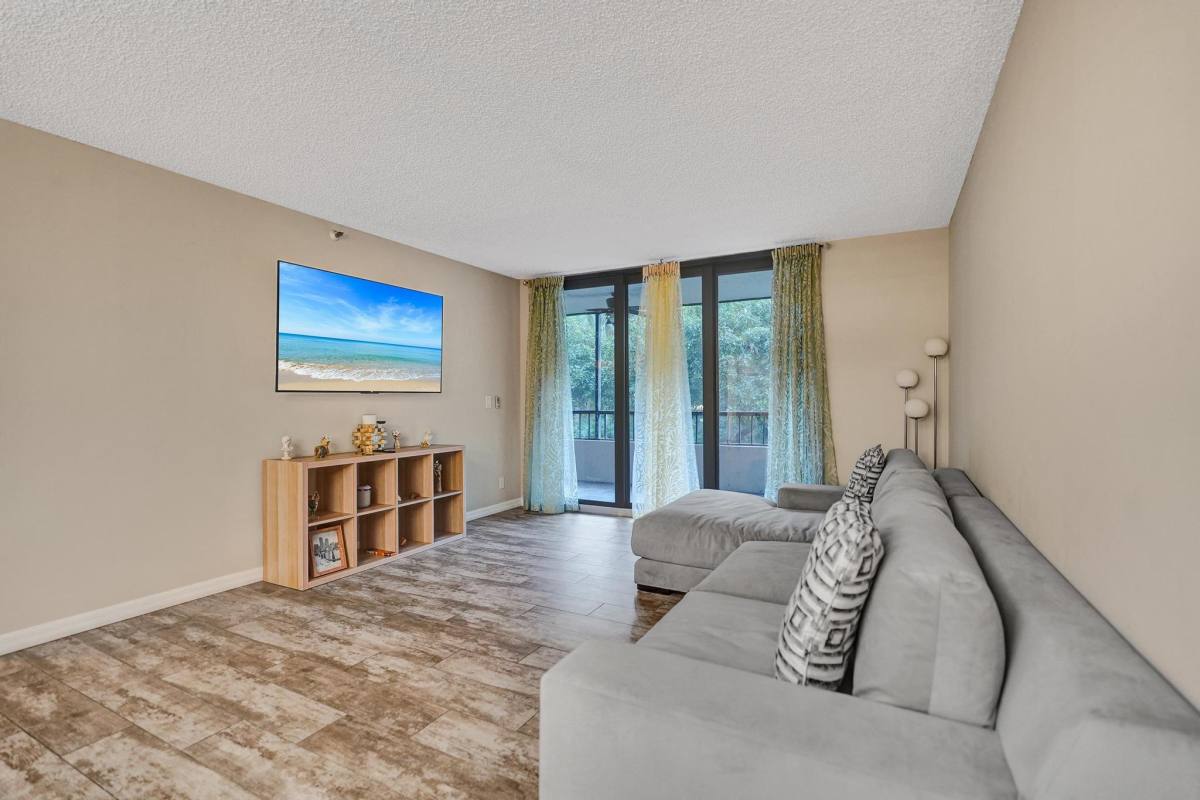 Condo for rent at 2070 Homewood Blvd #214, Delray Beach, FL 33445