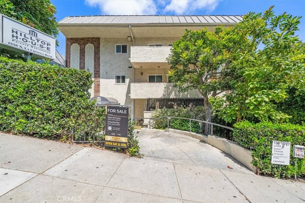 Condo for rent at 1228 N La Cienega Blvd #203, West Hollywood, CA 90069