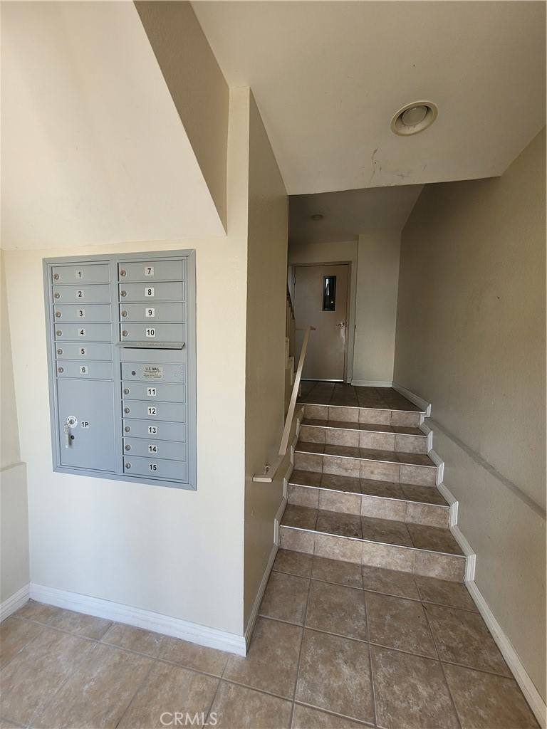 Apartment for rent at 11041 La Maida St #8, North Hollywood, CA 91601