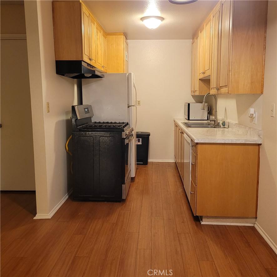 Apartment for rent at 11041 La Maida St #8, North Hollywood, CA 91601