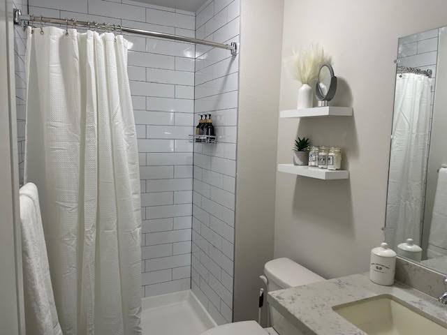 Apartment for rent at 2202 Solo St, Houston, TX 77020