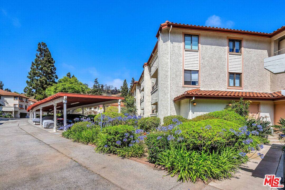 Apartment for rent at 501 Palisades Dr #221, Pacific Palisades, CA 90272