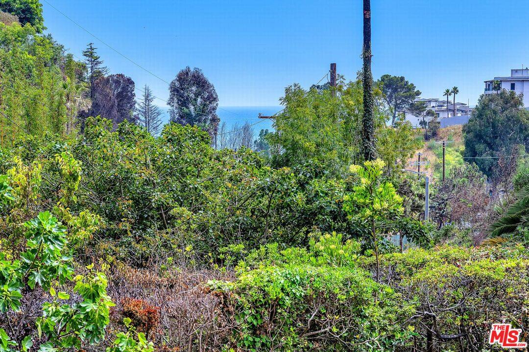 Apartment for rent at 501 Palisades Dr #221, Pacific Palisades, CA 90272