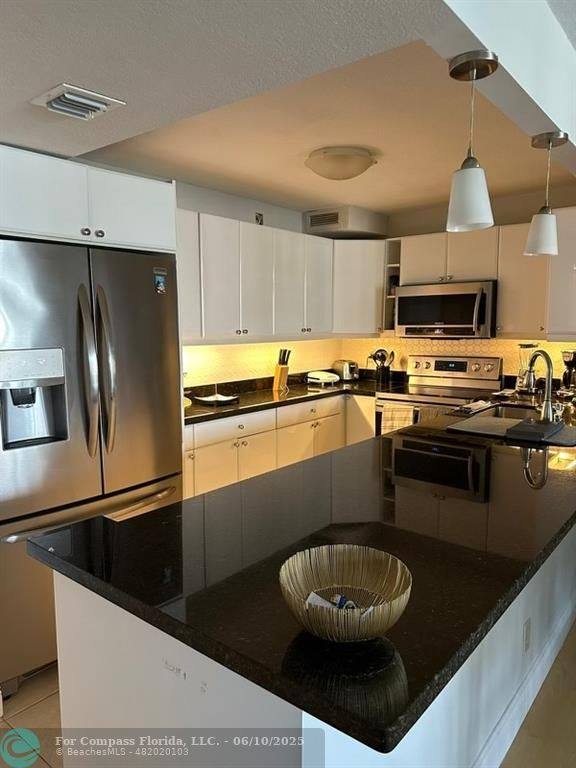 Condo for rent at 1900 S Ocean Blvd #190014H, Pompano Beach, FL 33062