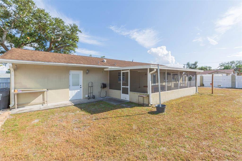 Apartment for rent at 6710 Mornay Circle, Tampa, FL 33615