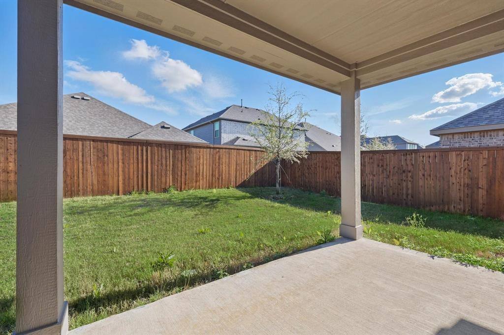 Apartment for rent at 13073 Yellowstone Way, Aubrey, TX 76227