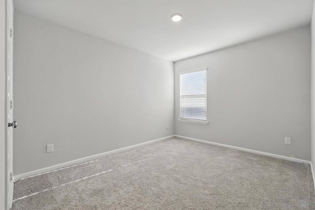 Apartment for rent at 13073 Yellowstone Way, Aubrey, TX 76227