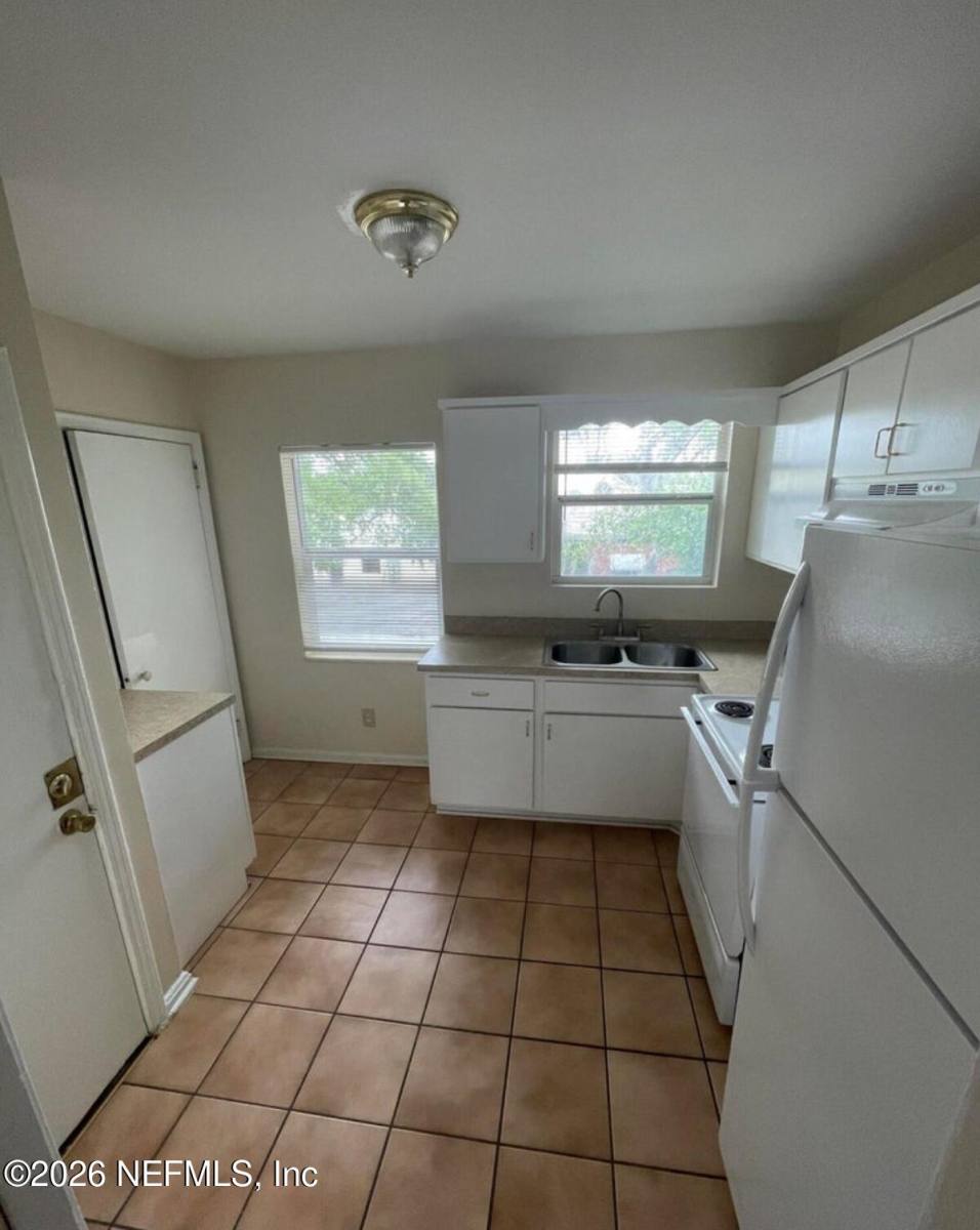 Apartment for rent at 3133 Belden St #4, Jacksonville, FL 32207
