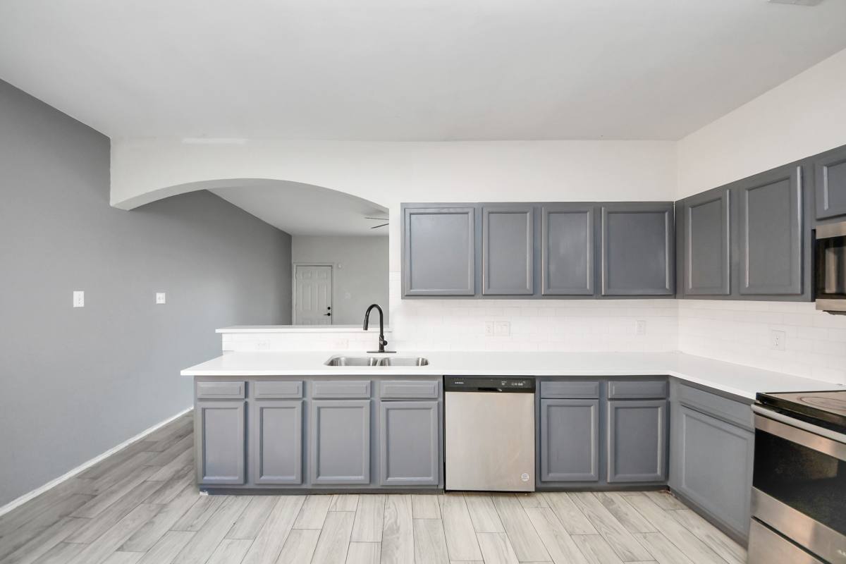 Apartment for rent at 10217 Teneha Dr #10217A, Houston, TX 77033