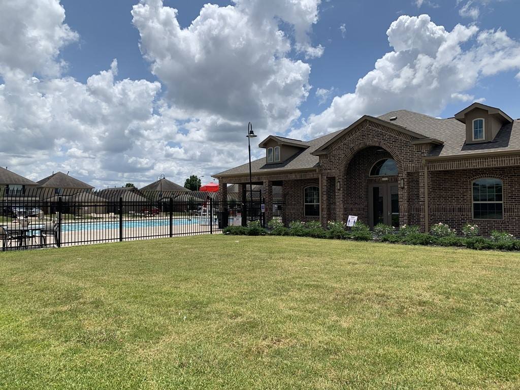 Apartment for rent at 5843 Kyle Cove Dr, Katy, TX 77449