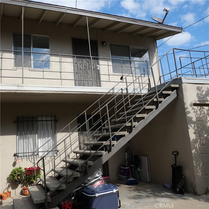 Apartment for rent at 513 E Walnut St #513C, Santa Ana, CA 92701