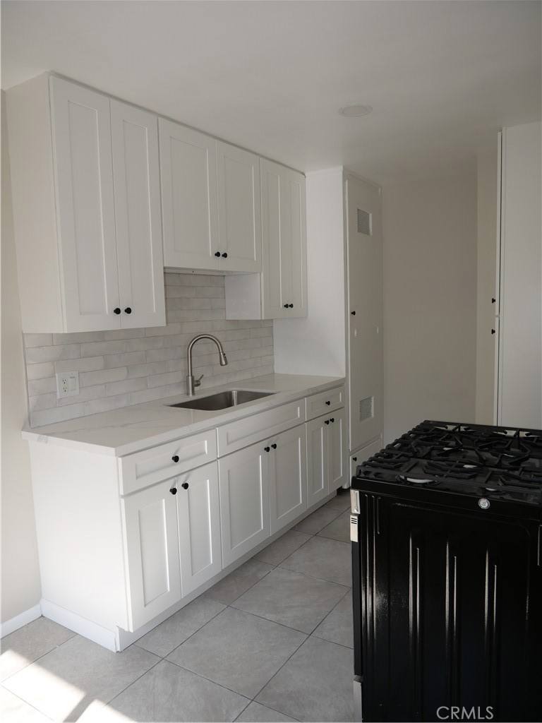 Apartment for rent at 513 E Walnut St #513C, Santa Ana, CA 92701