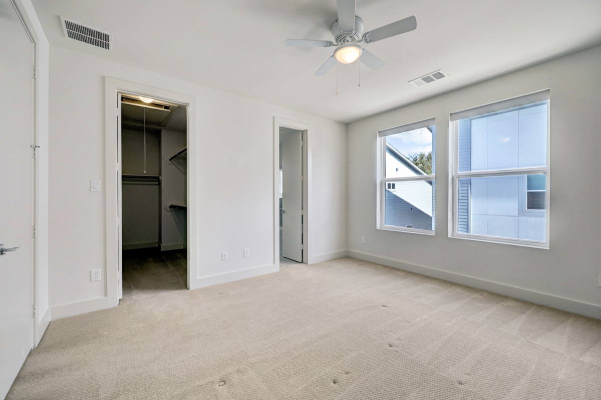 Apartment for rent at 4813 Martin Oaks Lane, Houston, TX 77018