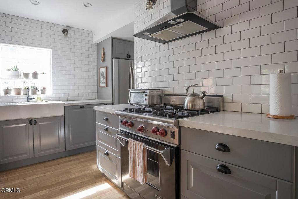 Apartment for rent at 2033 Echo Park Ave, Los Angeles, CA 90026