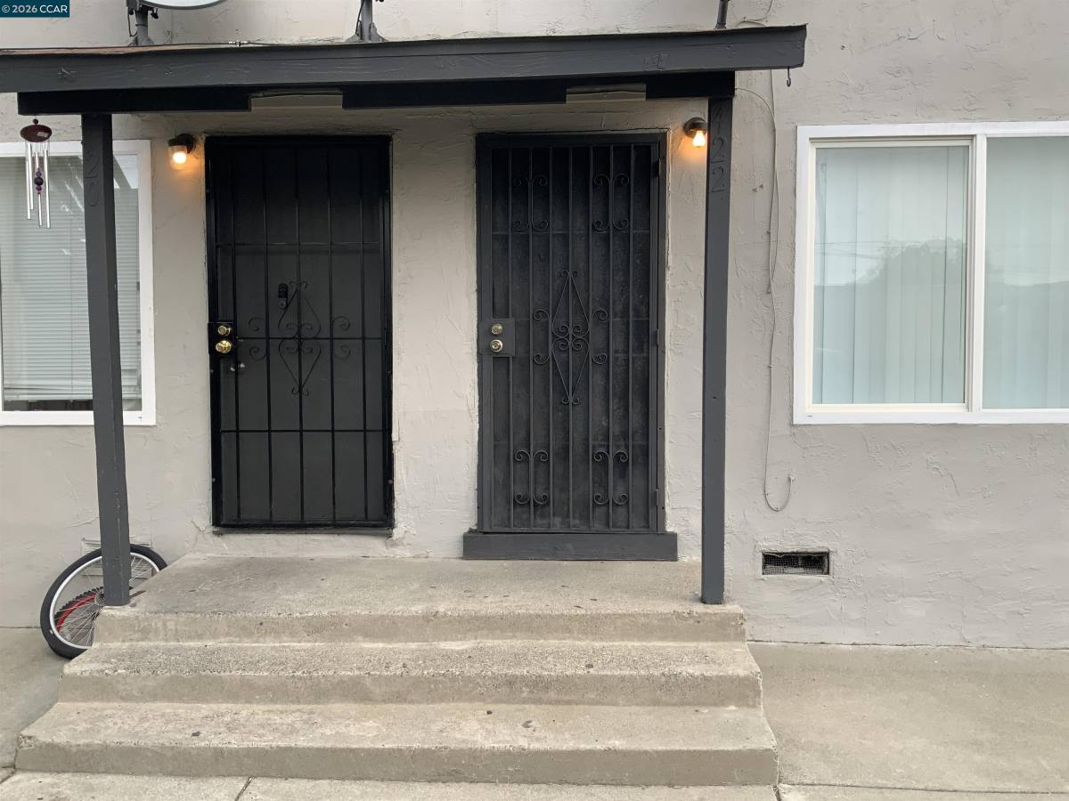 Townhouse for rent at 422 C St #422, Richmond, CA 94801