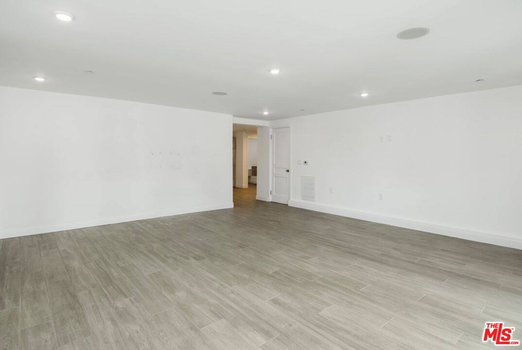 Apartment for rent at 1105 Alta Loma Rd #5, West Hollywood, CA 90069