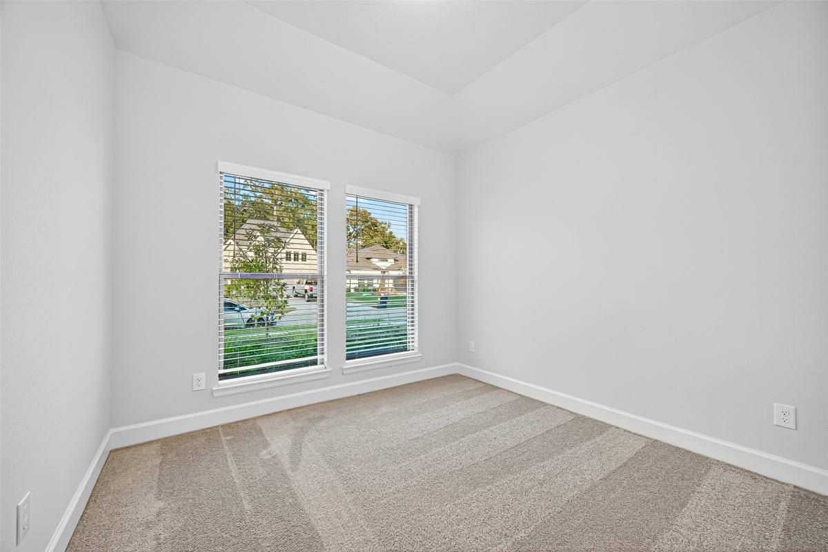 Apartment for rent at 14727 Band Tailed Pigeon Court, Magnolia, TX 77354