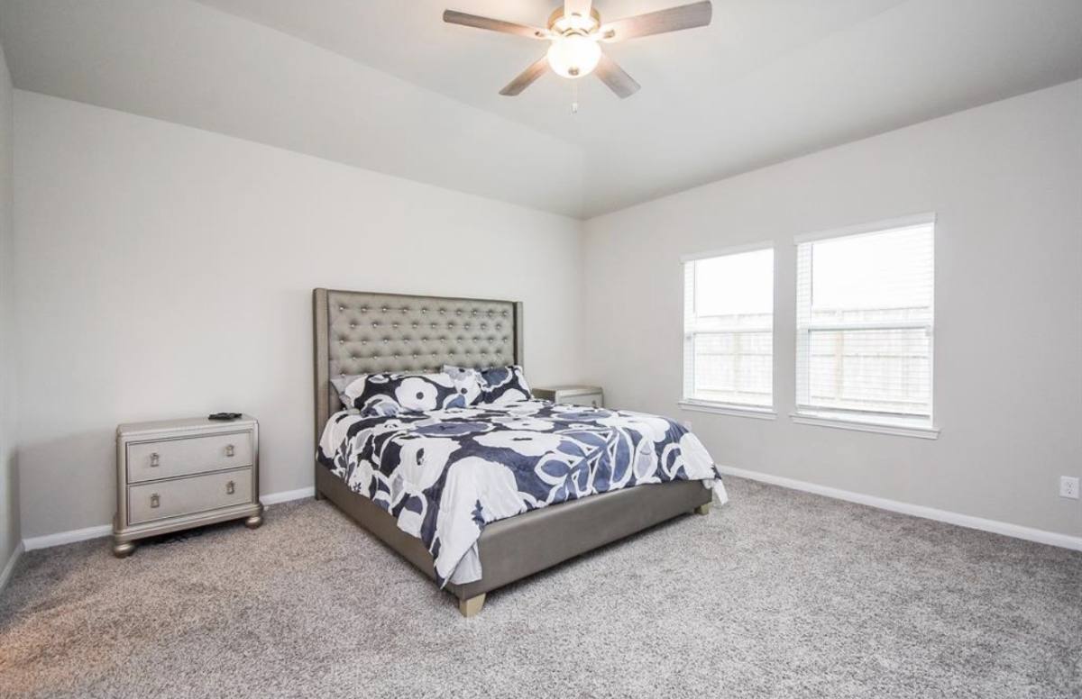 Apartment for rent at 6927 Ventura Dr, Rosharon, TX 77583