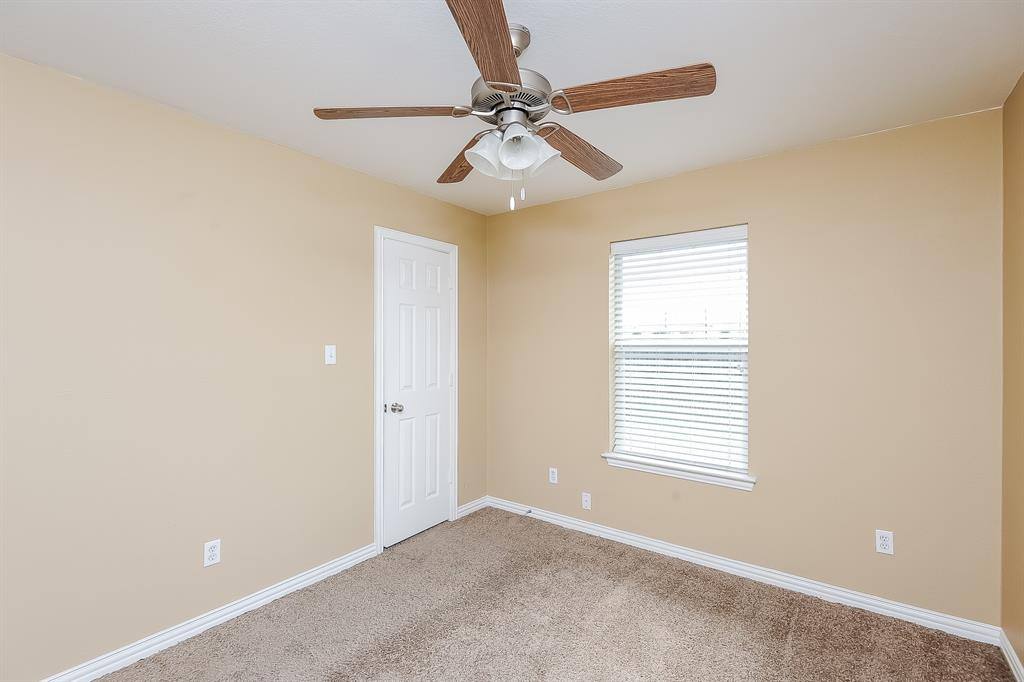 Apartment for rent at 113 Currie Court #113, Crowley, TX 76036