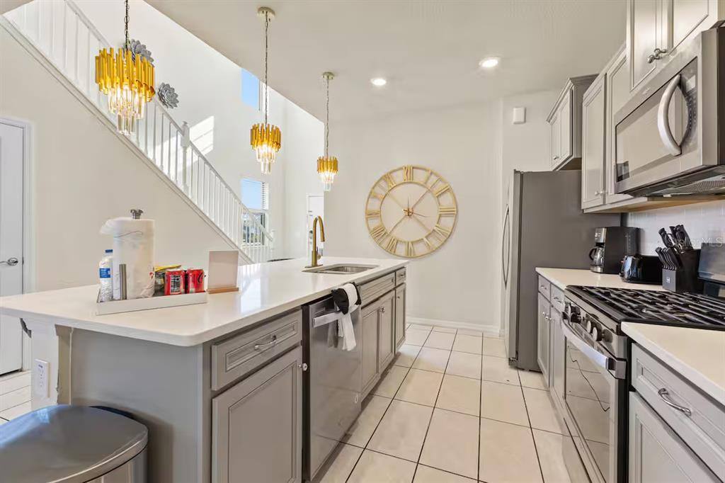 Apartment for rent at 5405 Misty Oak Circle, Davenport, FL 33837