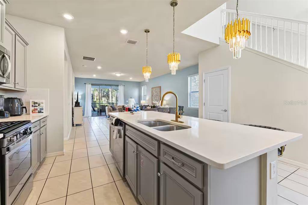 Apartment for rent at 5405 Misty Oak Circle, Davenport, FL 33837