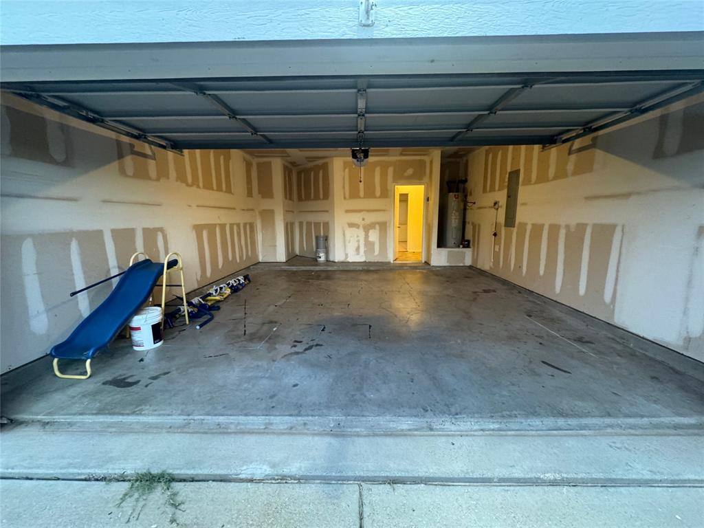 Apartment for rent at 1140 Beaverwood Lane, Crowley, TX 76036